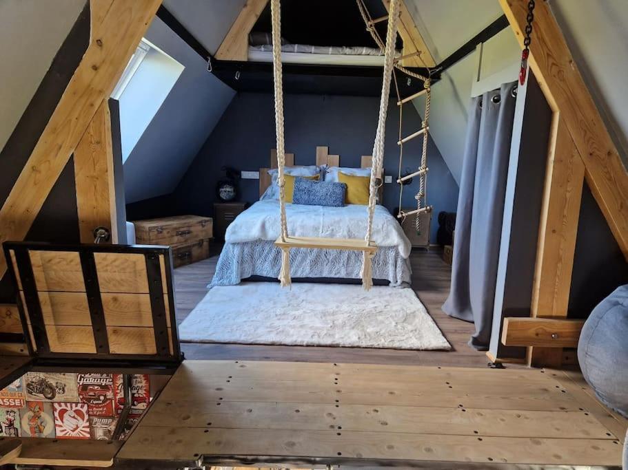 Chalet Industriel Avec Filet Et Spa Sorigny Екстериор снимка
