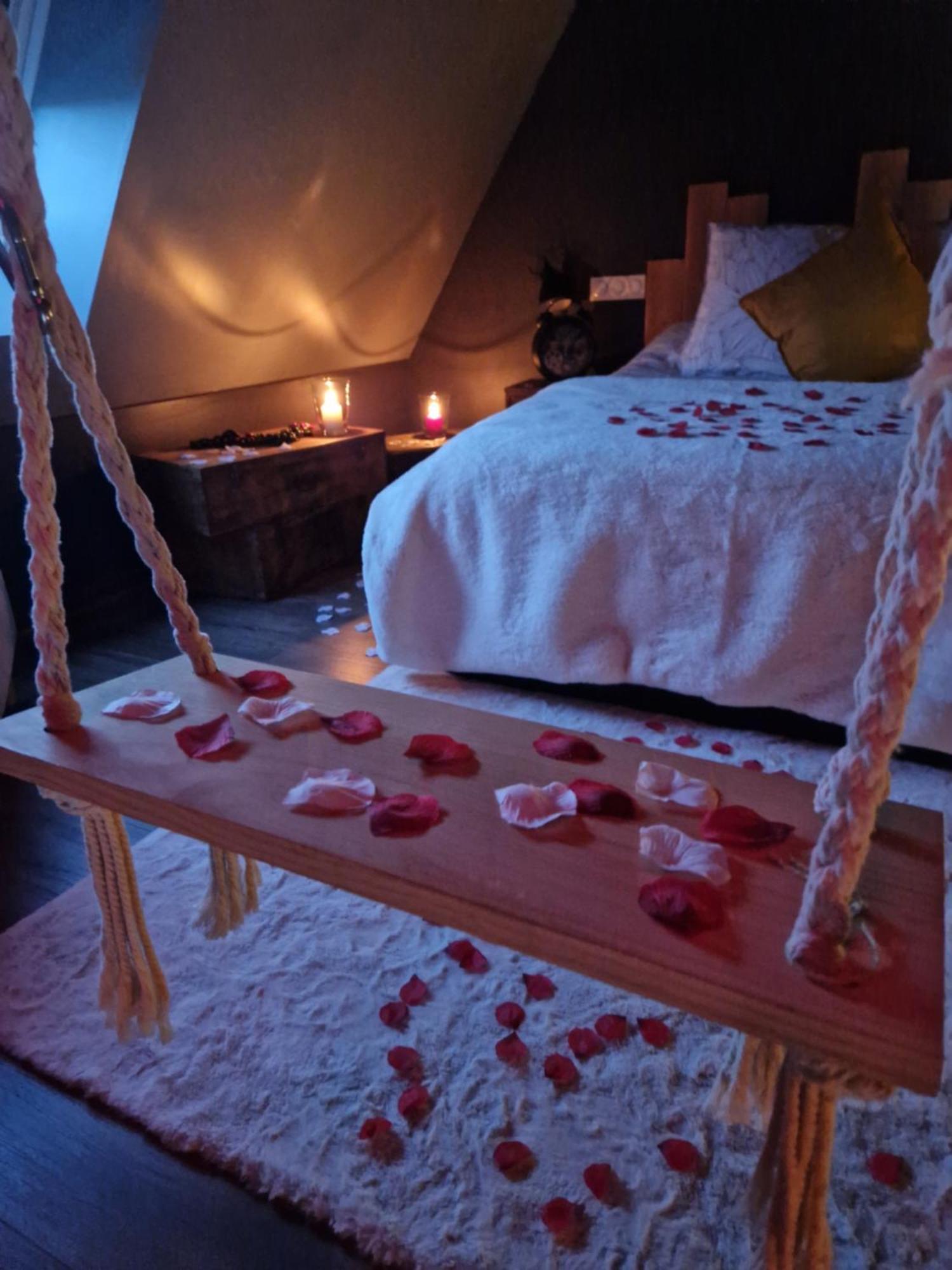 Chalet Industriel Avec Filet Et Spa Sorigny Екстериор снимка